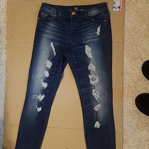 Almost Famous junior distressed mid rise jeans